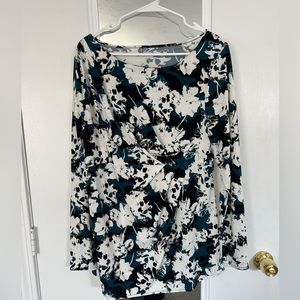 Lane Bryant 14/16 Stretch Dress Shirt